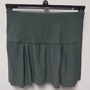 Lululemon Athletic Tennis Skirt in Green